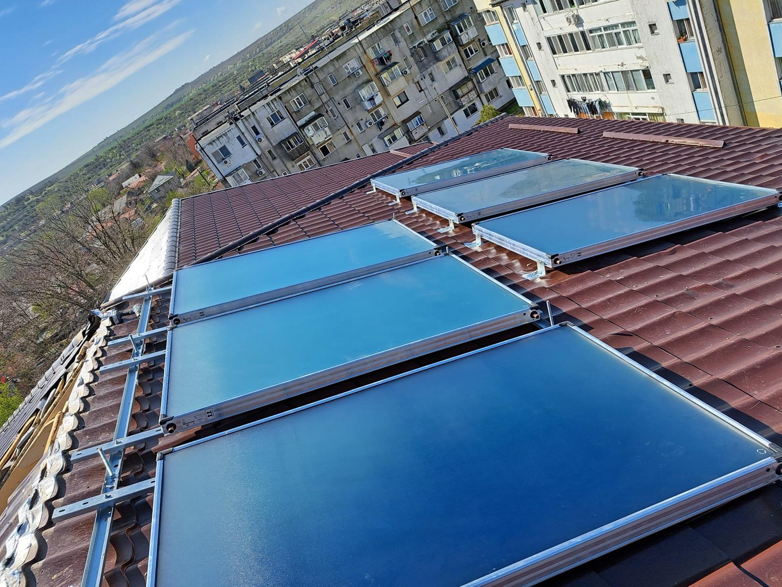 Montaj panouri solare termice Pro Dan Instal